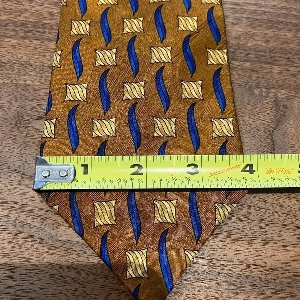 VINTAGE FERRELL REED SILK‎ Tan Blue NECK TIE MADE IN ITALY BY HAND